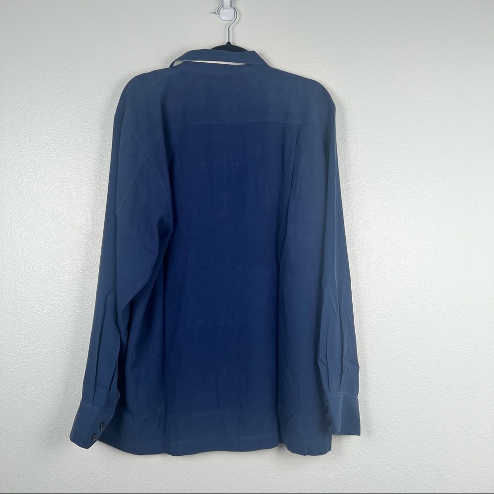 Tommy Bahama 100% Silk Button Up Long Sleeve Navy Sz L NWT - Picture 5 of 5
